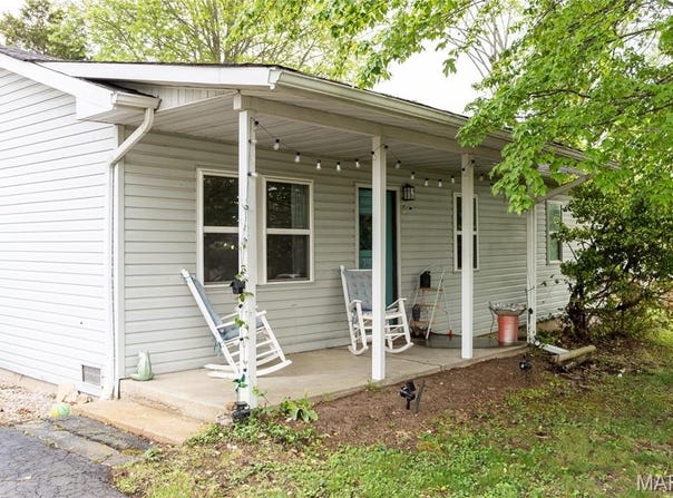 311 Harold Street, Crocker, MO 65452