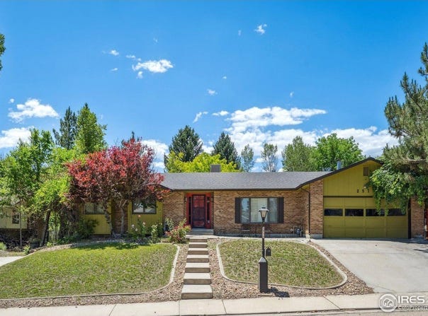 2513 Lanyon Dr, Longmont, CO 80503