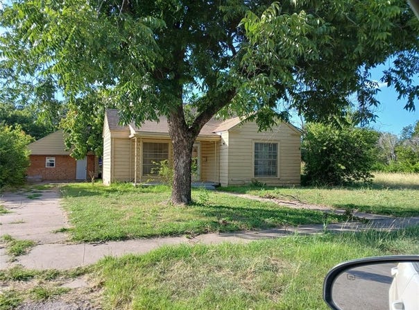 103 MIAMI Street, Coleman, TX 76834