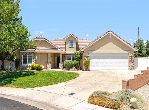 621 E 940 S, St. George, UT 84790