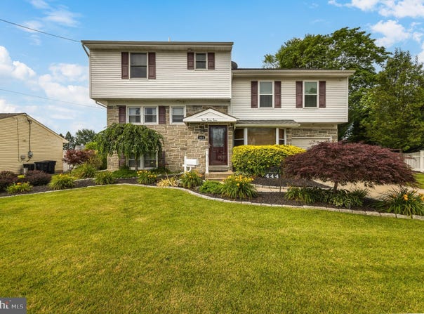 444 COLLEGE BOULEVARD, WENONAH, NJ 08090