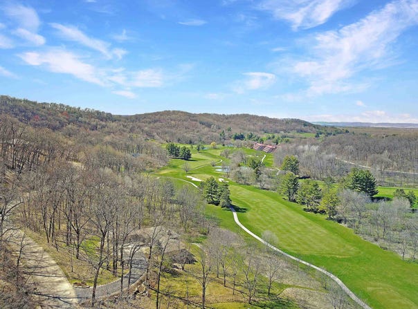 1316 S SPRINGS Drive, Spring Green, WI 53588