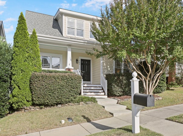 104 Garden Side Way, Apex, NC 27502