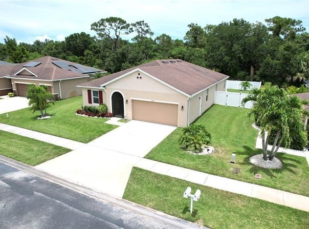 240 Barbossa Drive, Sebastian, FL 32958