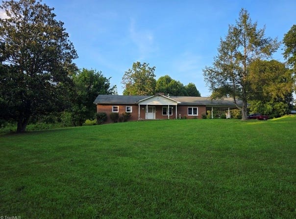 2591 Boomer Road, Boomer, NC 28606