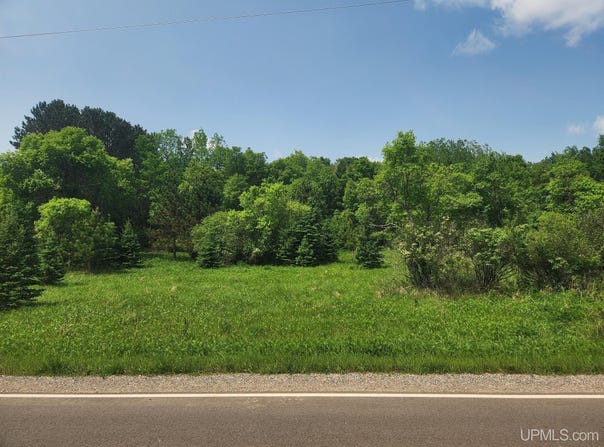 730 Coolidge, Iron River, MI 49935
