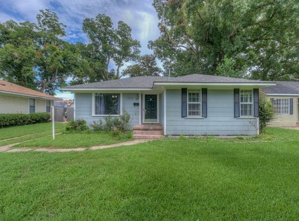 3715 Greenway Place, Shreveport, LA 71105