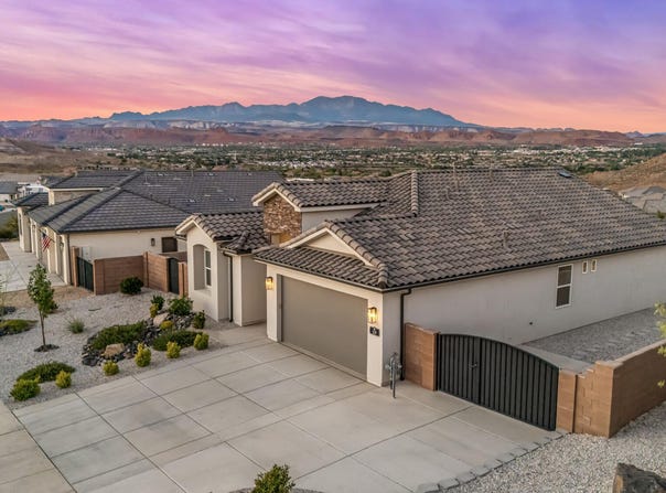 529 S ALSERIO LN, St George, UT 84770
