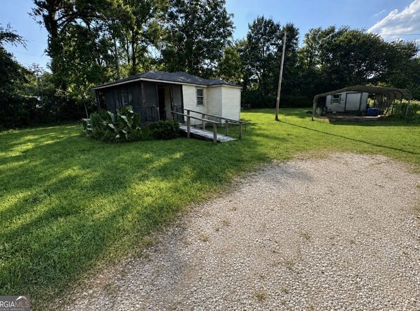 29 2nd Avenue, West Point, GA 31833