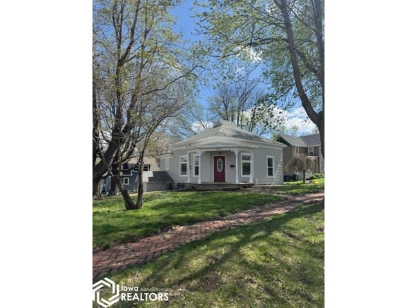 300 E Washington Avenue, Shenandoah, IA 51601