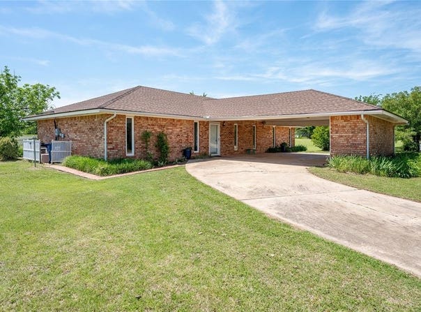 410 NW Taylor Avenue, Piedmont, OK 73078