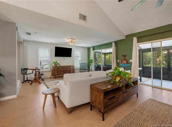 Jensen Beach, FL 34957