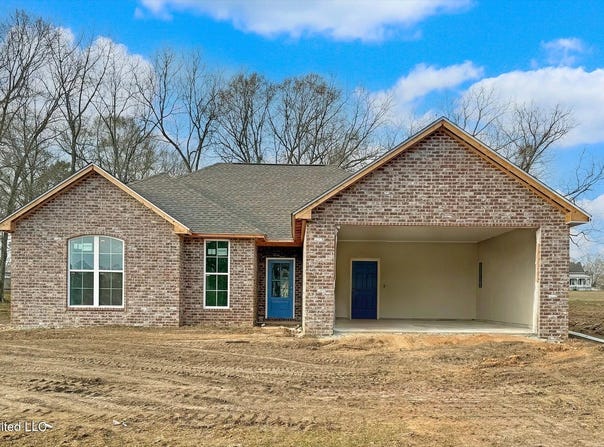 369 Old Highway 24 W, Kokomo, MS 39643