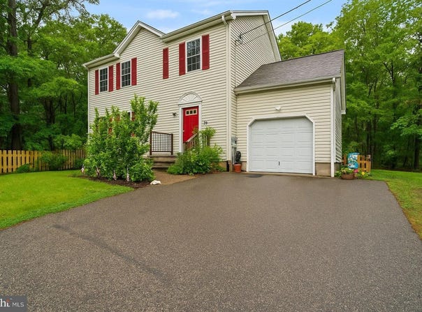 519 THOMAS, LITTLE EGG HARBOR TWP, NJ 08087