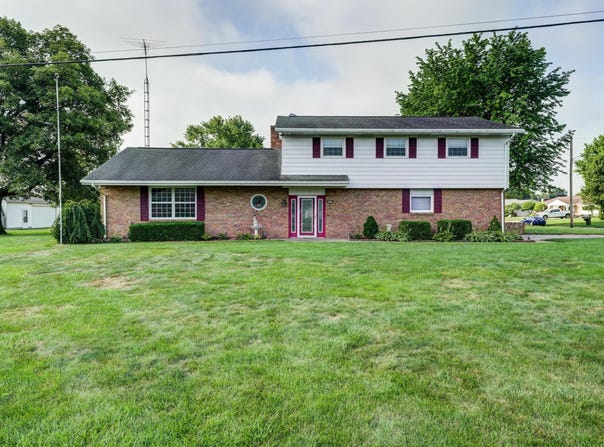 1517 E Main Street, Greenville, OH 45331