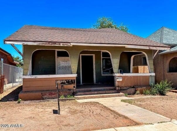 216 W THIRD Street, Winslow, AZ 86047
