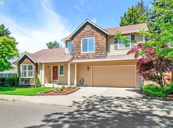 585 DUBLIN Ave, Eugene, OR 97404