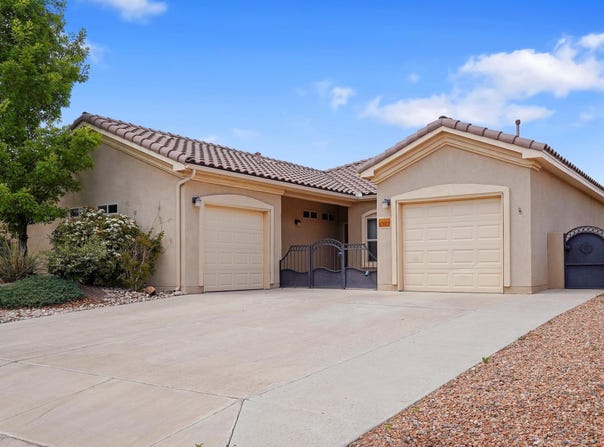 1047 PRAIRIE ZINNIA Drive, Bernalillo, NM 87004