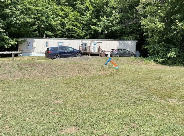 12 Moore Lane, Turner, ME 04280