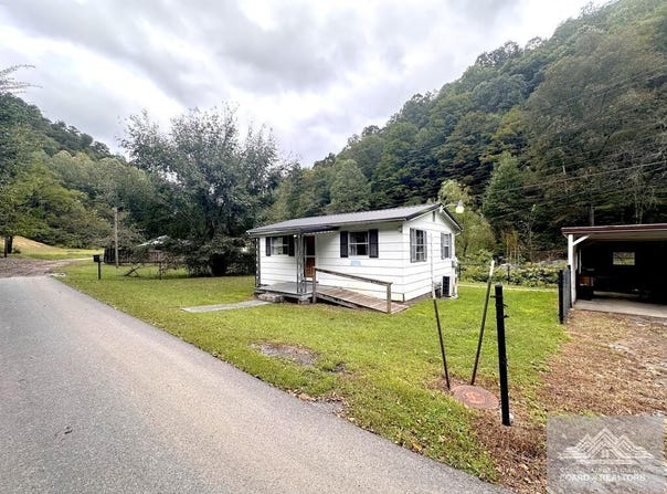 628 King Carswell Rd., KIMBALL, WV 24853