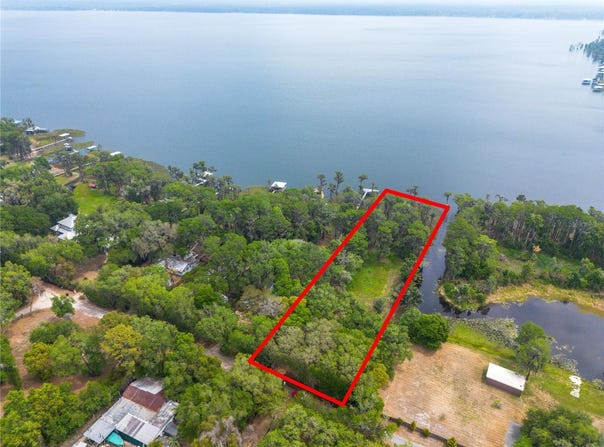 7305 NE 222ND Street, MELROSE, FL 32666