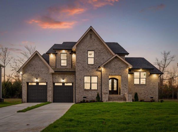 2209 Peterson Drive, Chattanooga, TN 37421