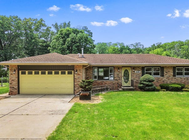 3092 Edgewood Street, Portage, IN 46368