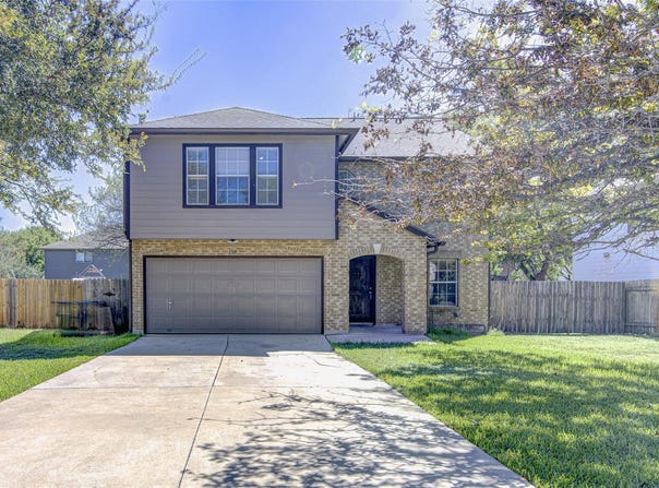 130 Wild Buffalo Dr, Kyle, TX 78640