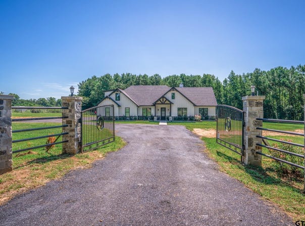 413 S CR 3101, Jacksonville, TX 75766