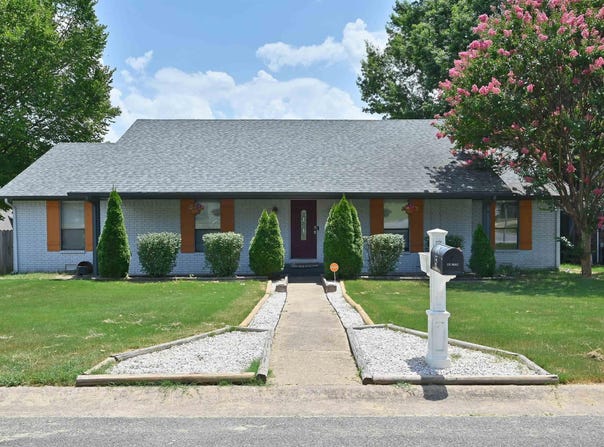 5 Kensington, Conway, AR 72034