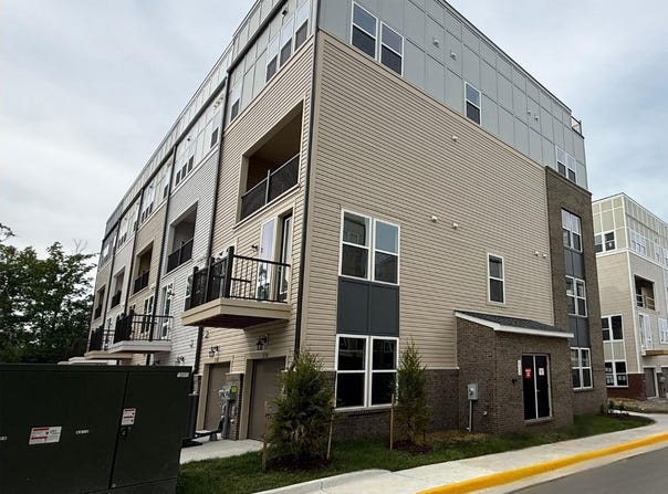 2522 NEABSCO COMMON PLACE, WOODBRIDGE, VA 22191