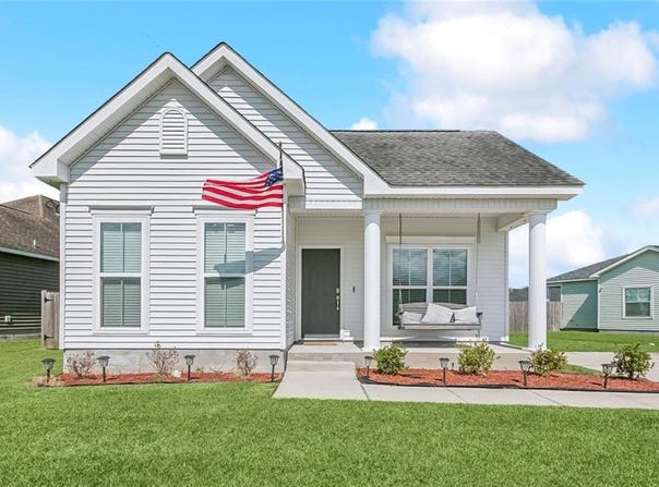 2664 CEDAR CREEK Street, Marrero, LA 70072