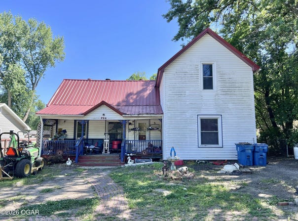 204 E Yale Street, Liberal, MO 64762
