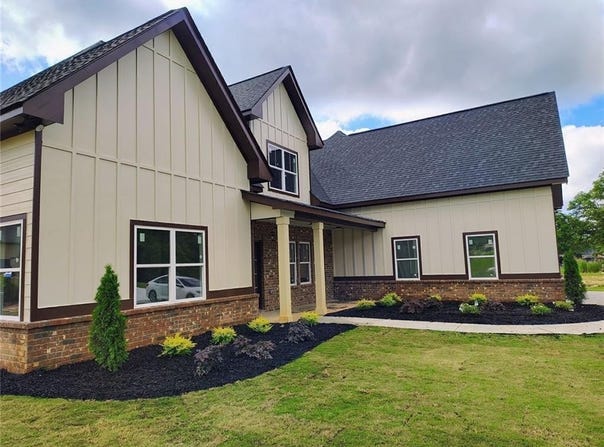 2996 Langley Road SW, Loganville, GA 30052