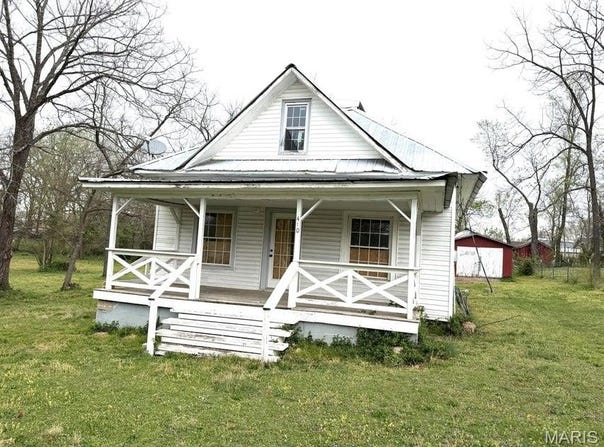 410 E 3rd Street, Mountain View, MO 65548