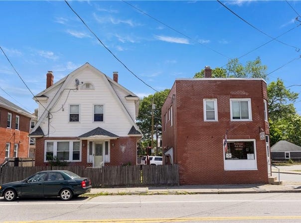 871 Smithfield Avenue, Lincoln, RI 02865