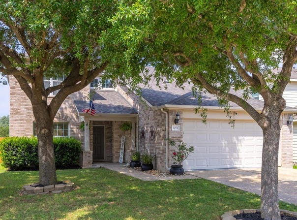 1001 Sweet Gum DR, Kyle, TX 78640