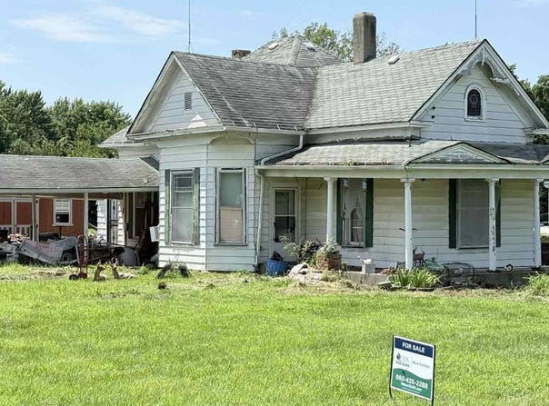302 W Hwy B, Coffey, MO 64636