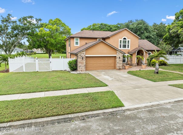 2449 Willowbrook Road, Merritt Island, FL 32952