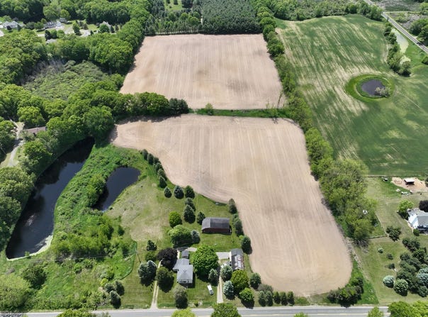 1474  E Dexter Trail, Dansville, MI 48819