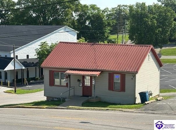 301 Broadway, Brandenburg, KY 40108