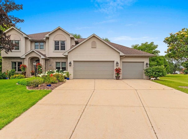 1108 HOKS RIDGE Lane, DE PERE, WI 54115-7615