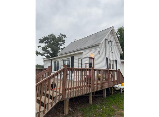 30174 10th Avenue, Cadott, WI 54727