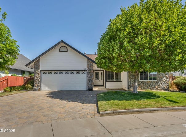 556 Pavilion Court, Carson City, NV 89701