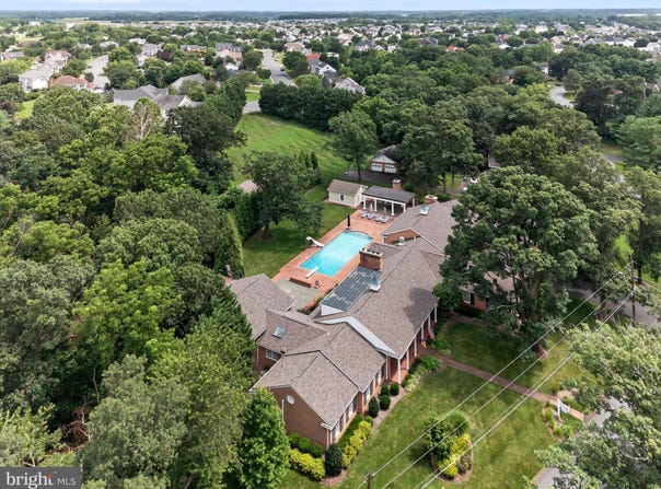 103 OAK RIDGE LANE, WINCHESTER, VA 22602
