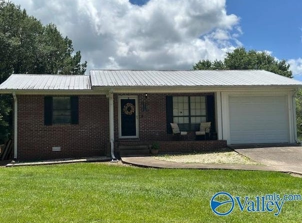 7015 Main Street, Gadsden, AL 35903