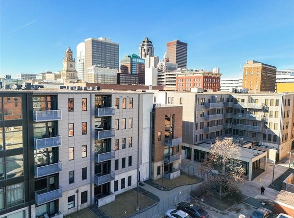 119 4th Street unit: 102, Des Moines, IA 50309