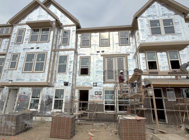 7343 Bayview Run, McCordsville, IN 46055