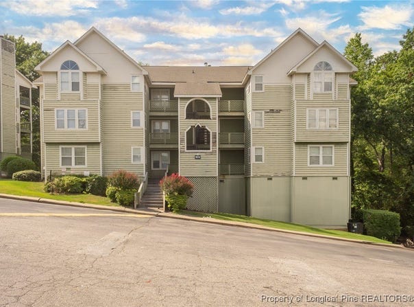 1022 Wood Creek Drive, Fayetteville, NC 28314