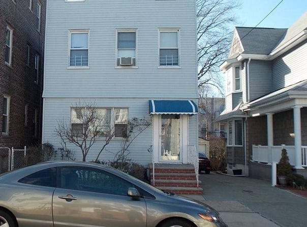 72-34 73rd St, New York, NY 11385